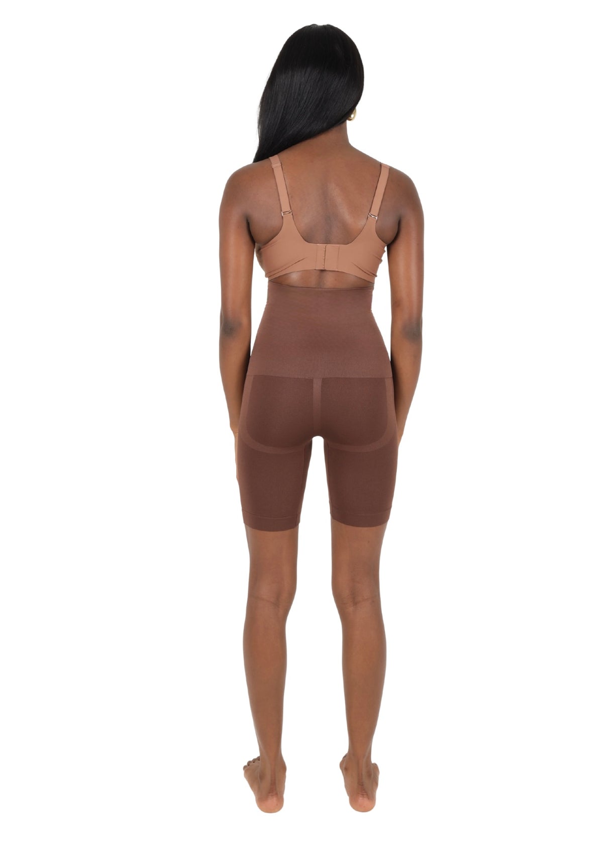 Amara sculpt short
