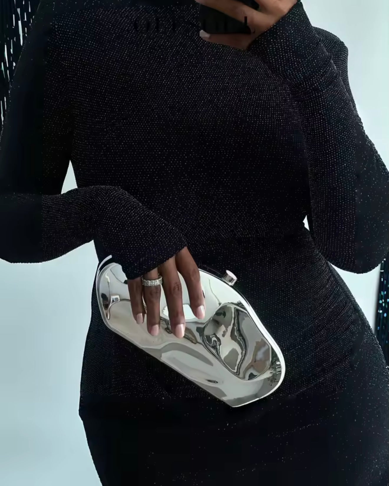 Silver aurum clutch